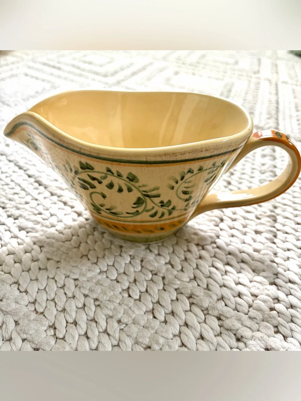 CRATE & BARREL Emilia Large Gravy Boat Sauce Server Made in Italy NEW w/ Tag